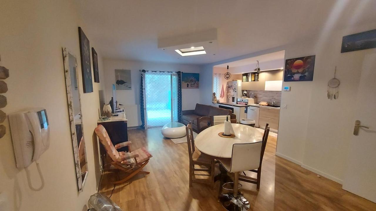 Au Pagnol Apartment Aubagne Bagian luar foto